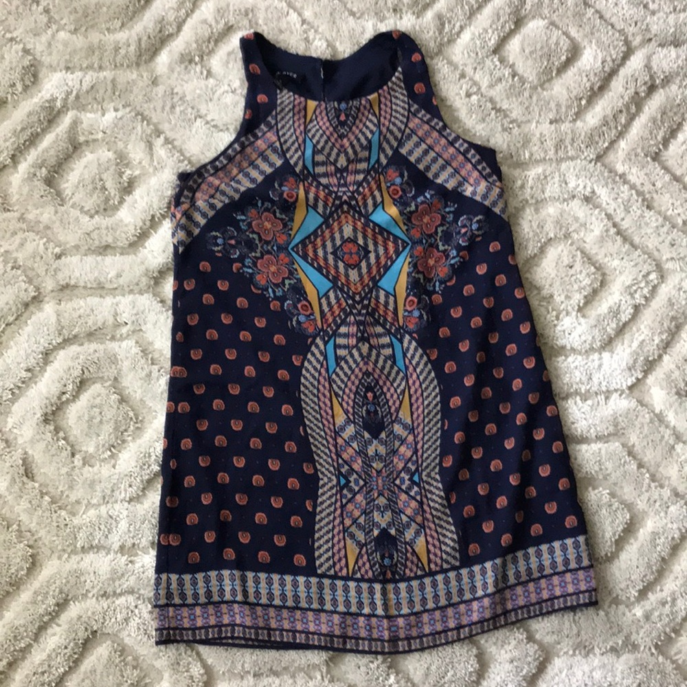 Sleeveless dress